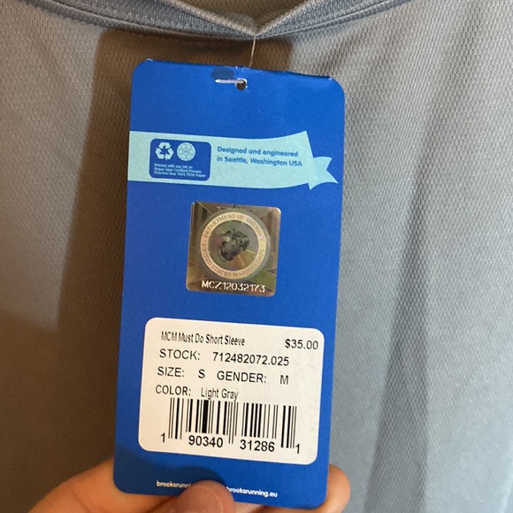 Brooks Teeshirt - Picture 3 of 4